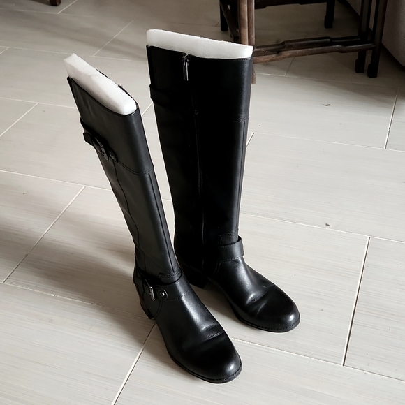 Bandolino Black Leather Knee High Boots - Picture 4 of 15